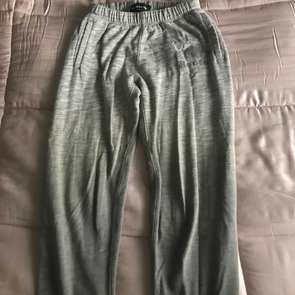 hombre pocketed joggers,